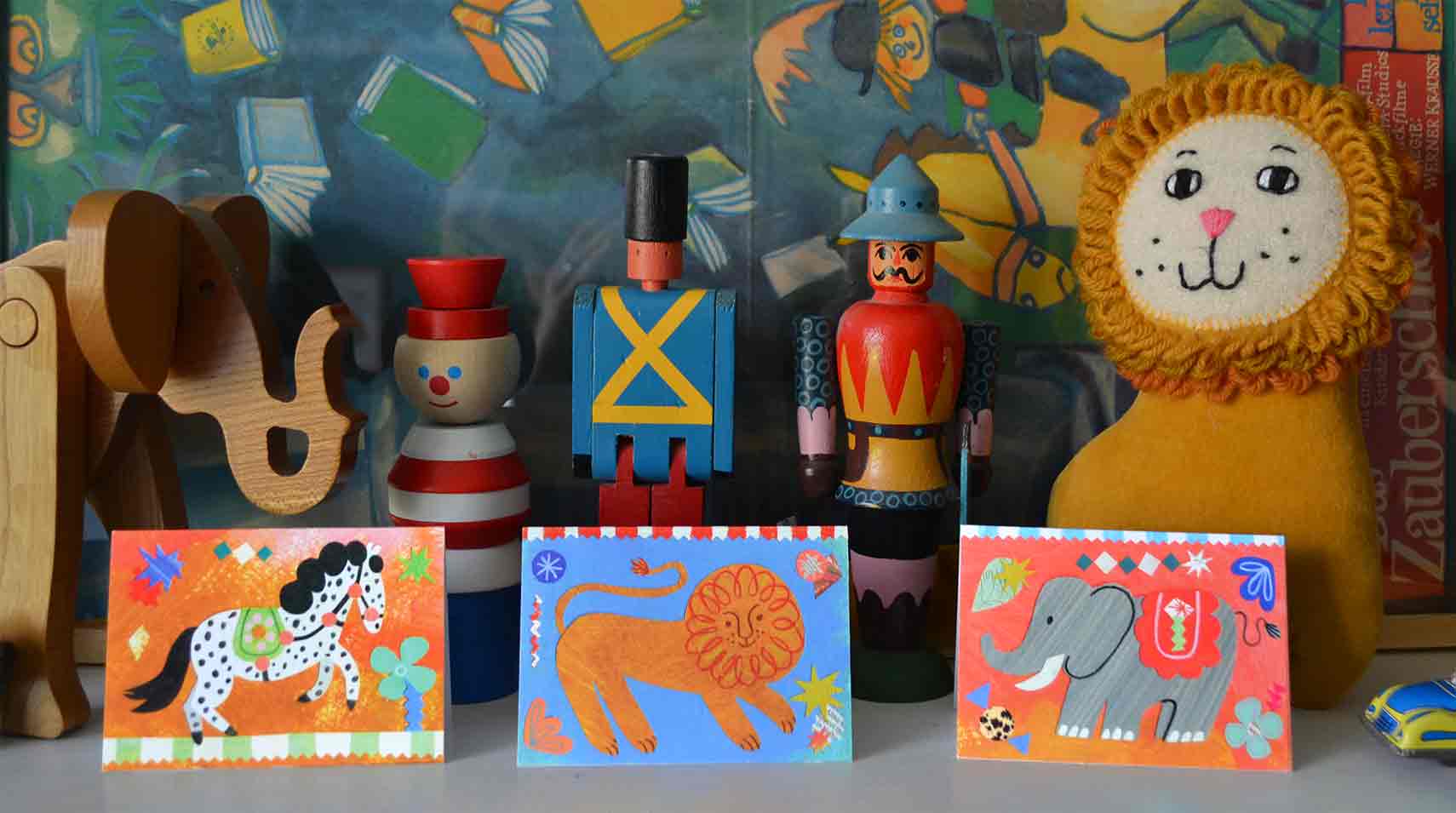 Circus elephant, pony and lion mini greeting cards by Mortlake Papers.