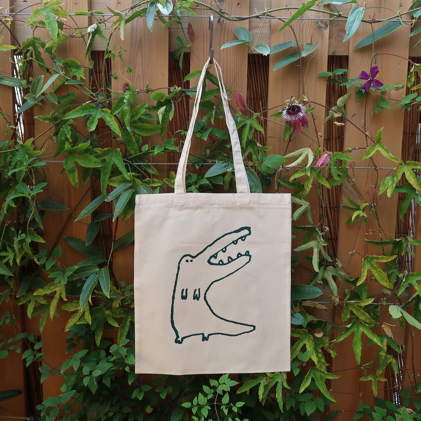 Crocodile Stands Natural Tote