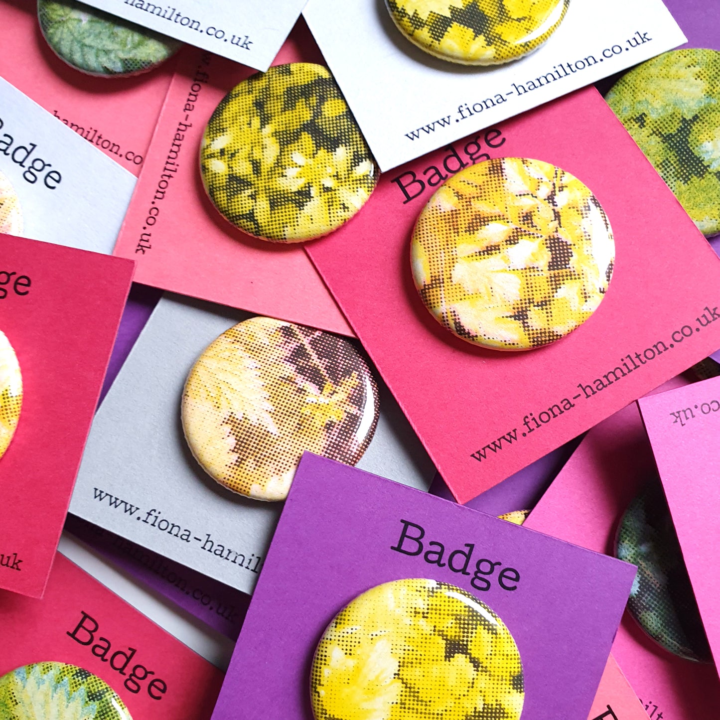 Riso woodland leaf nettle pin button badges